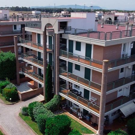 Le Residenze Di Santa Costanza - Il Lentisco Aparthotel San Vincenzo Exterior foto